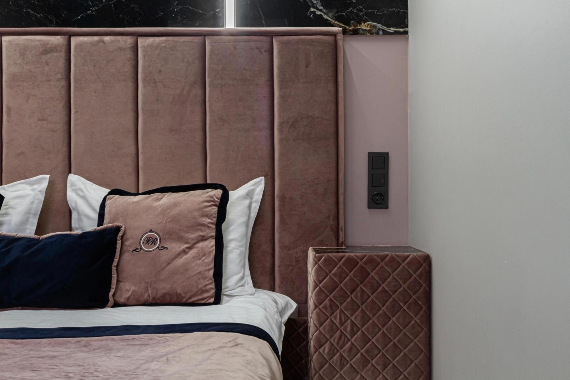 Family Residence Boutique Apartments Lviv Exterior foto
